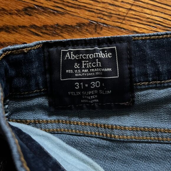 Abercrombie & Fitch Jeans Men Felix Super Slim Stretch 31x27 Dark Wash Cropped - Picture 2 of 7